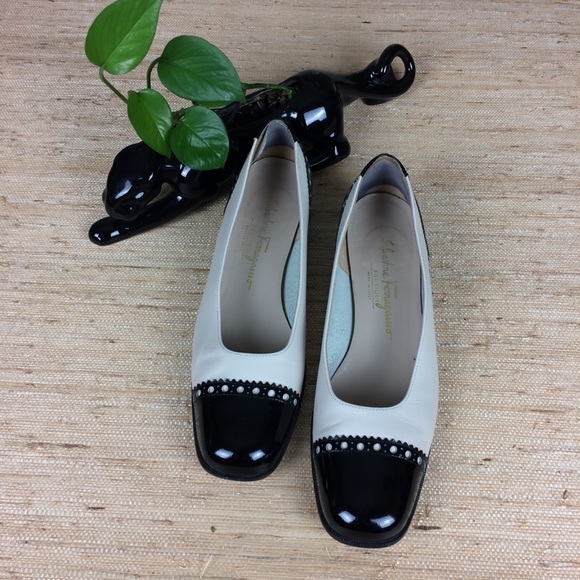 Salvatore Ferragamo Shoes - Salvatore Ferragamo Black/White Spectator Loafer